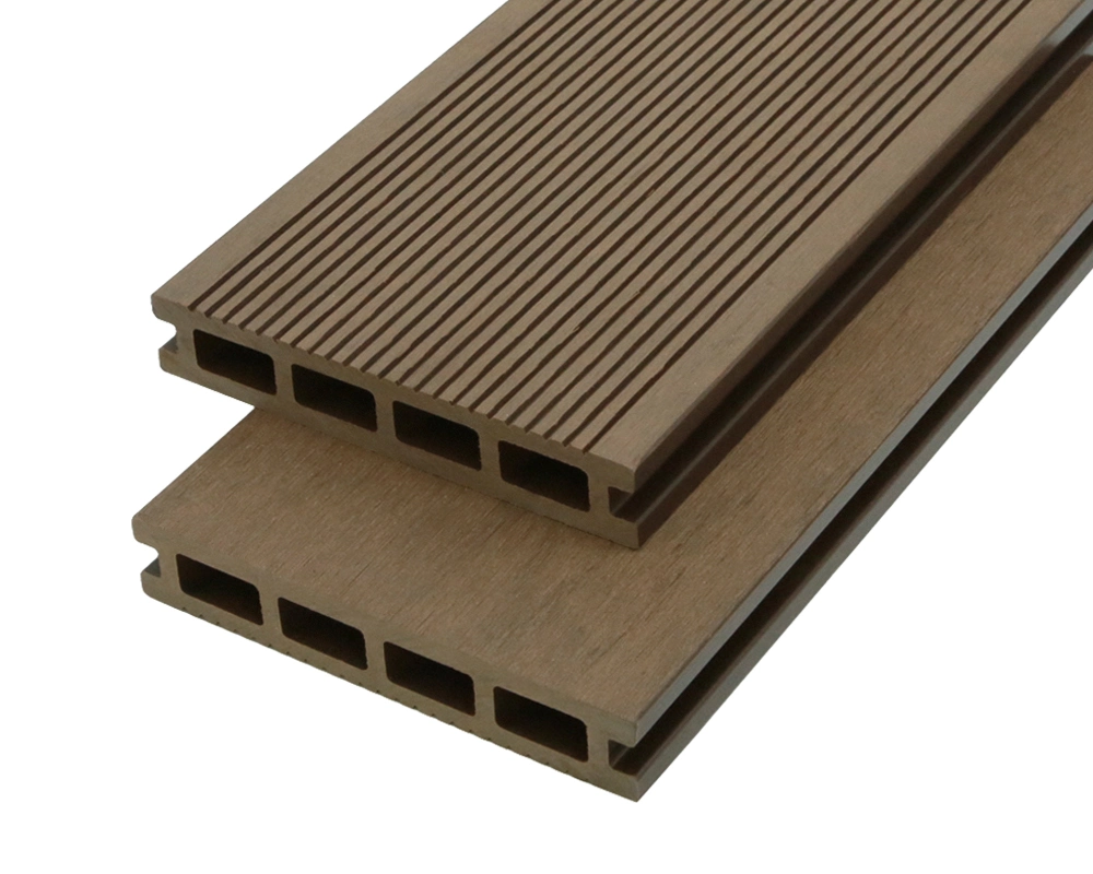 Traditional / Capped Wood Plastic Composite WPC Composite Outdoor Decking