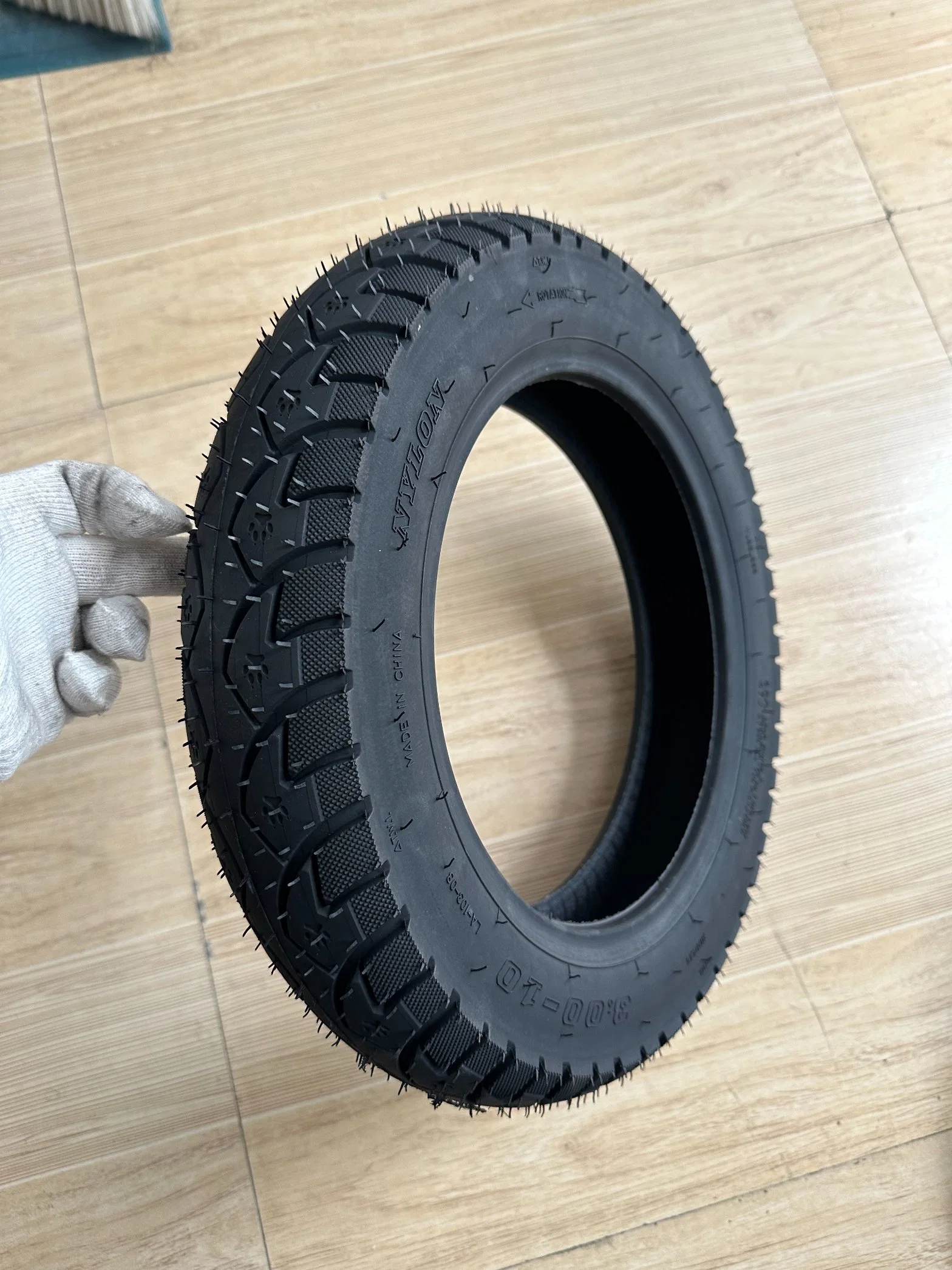 Neumático de caucho para motocicleta 6/8PR Tamaño 3.00-10