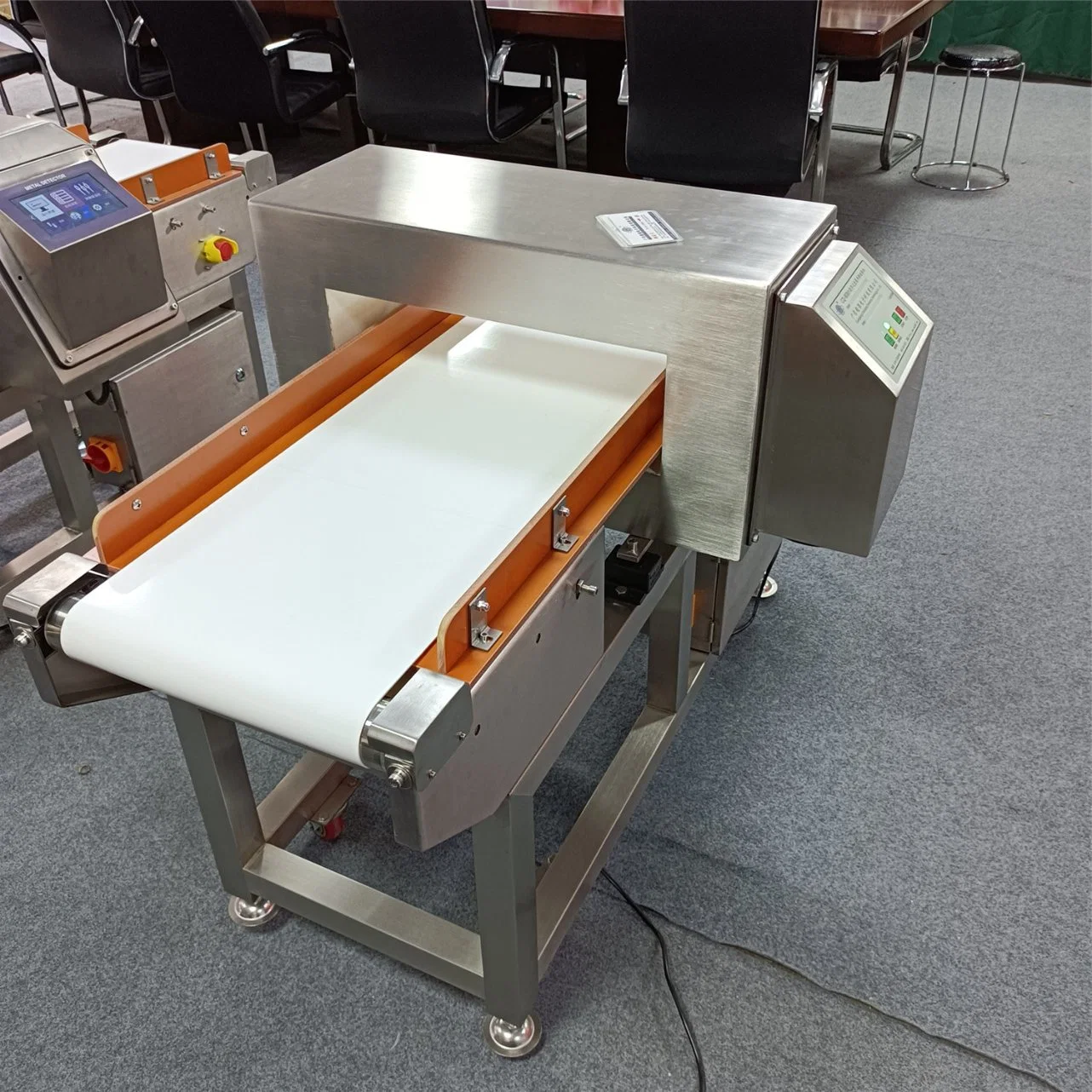 Textile and Garment Industrial Conveyor Belt Broken Needle Metal Detector for Sale