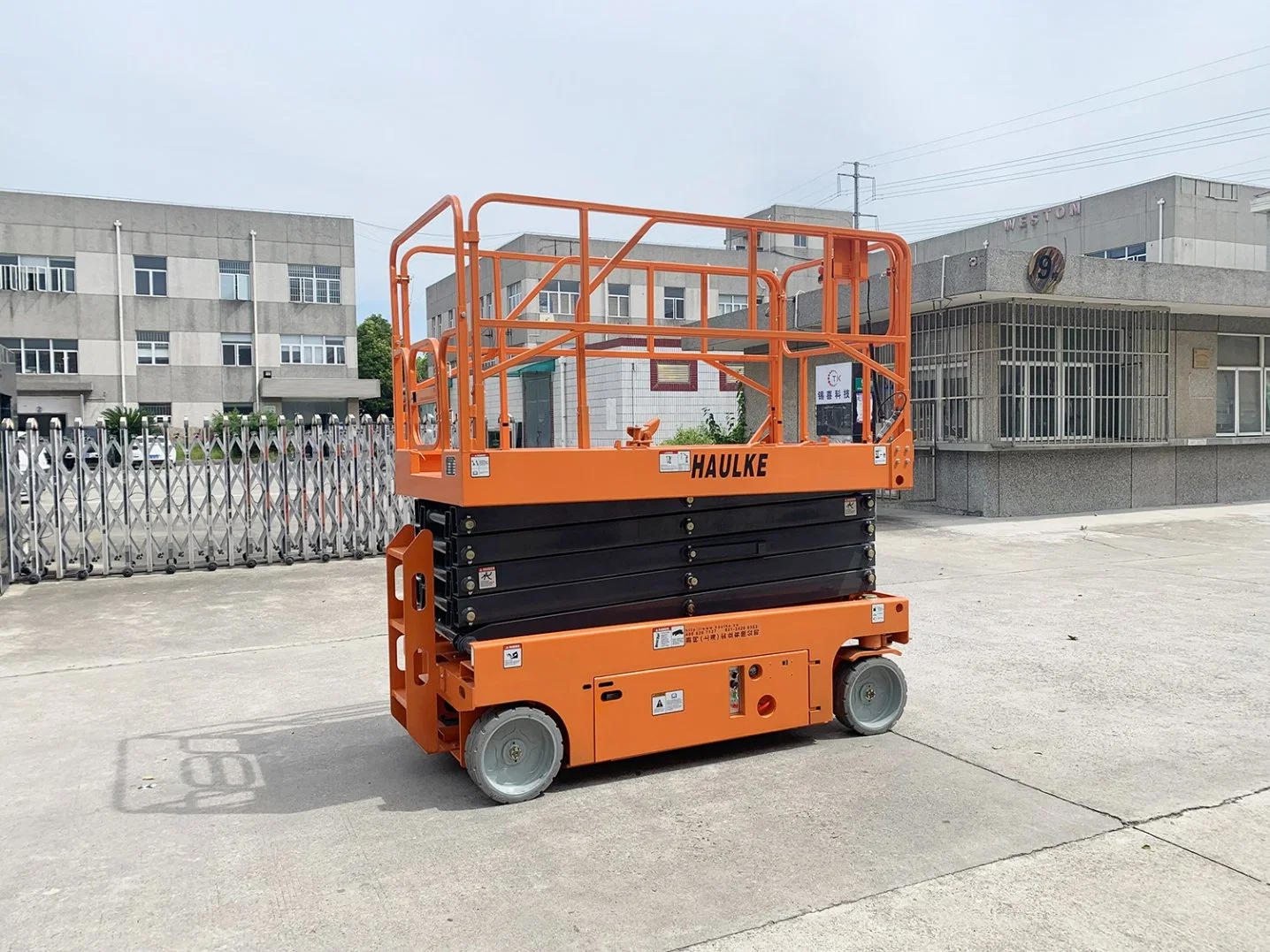 Low Price Hydraulic Platform Scissor Narrow Type Lift