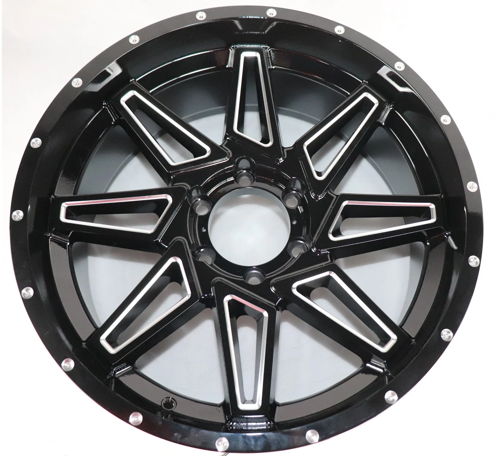 New Design Auto Spare Parts Car Accessories Rim Alloy Wheel for SUV Car