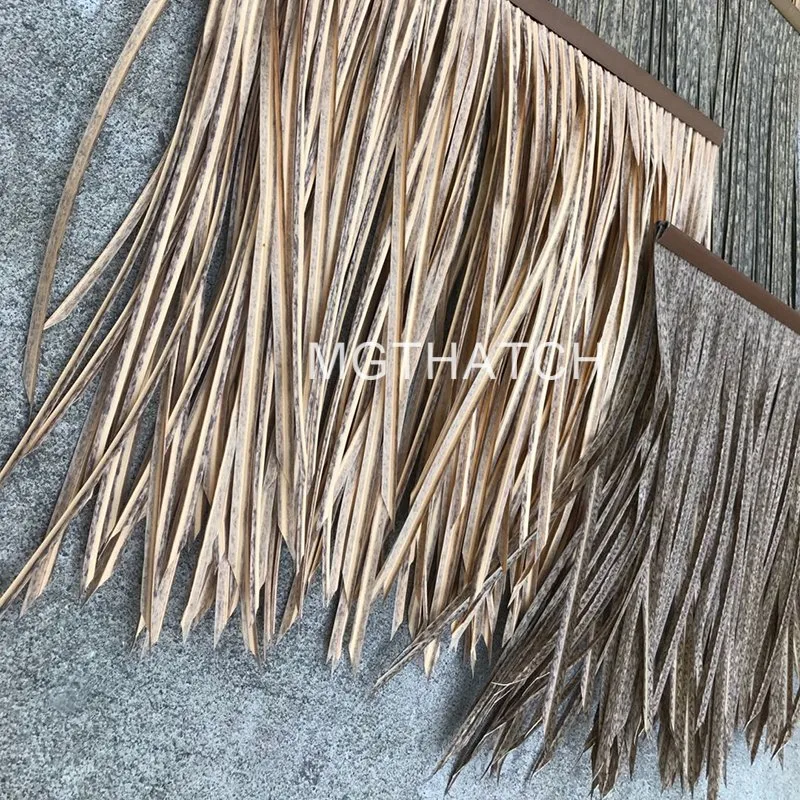 China Manufacturer Plastic Synthetic Thatch Roofing Tiki Thatch