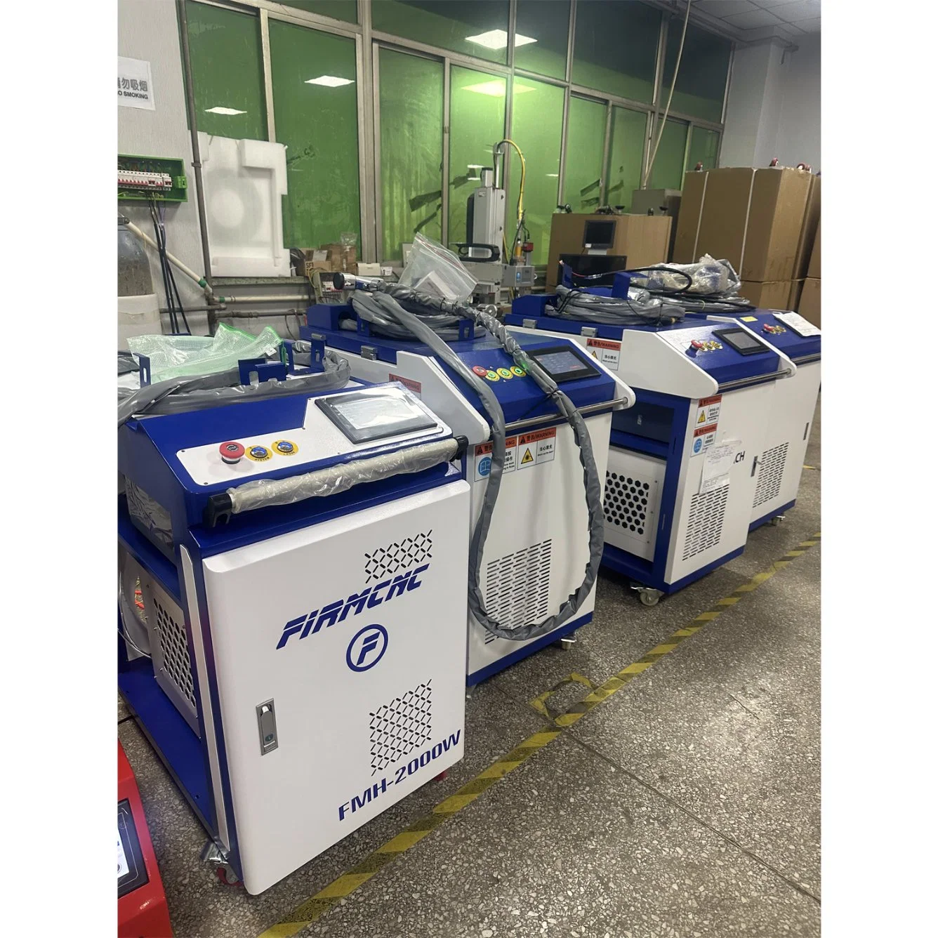 Precio de promoción 1500W máquina de soldadura láser con cabezal móvil portátil Alimentador automático de hilo