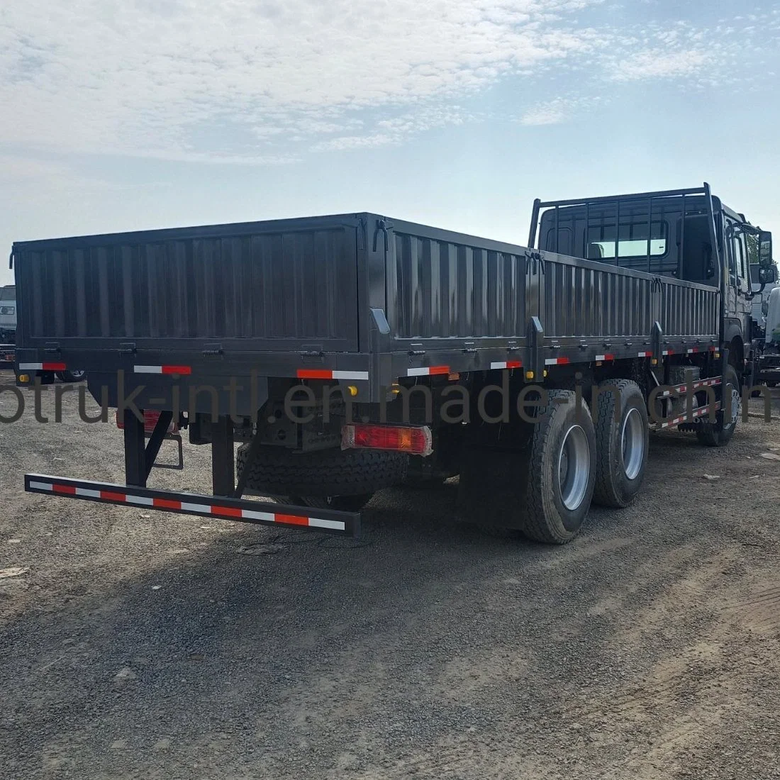 Sinotruk Sinotruck Nuevo HOWO N E7 Hohan 4X2 6X4 8X4 10 Wheeler 336HP 371HP 420hp 25ton ligero de descarga pesada Transporte de estaca camión camión camión camión grúa camión de carga