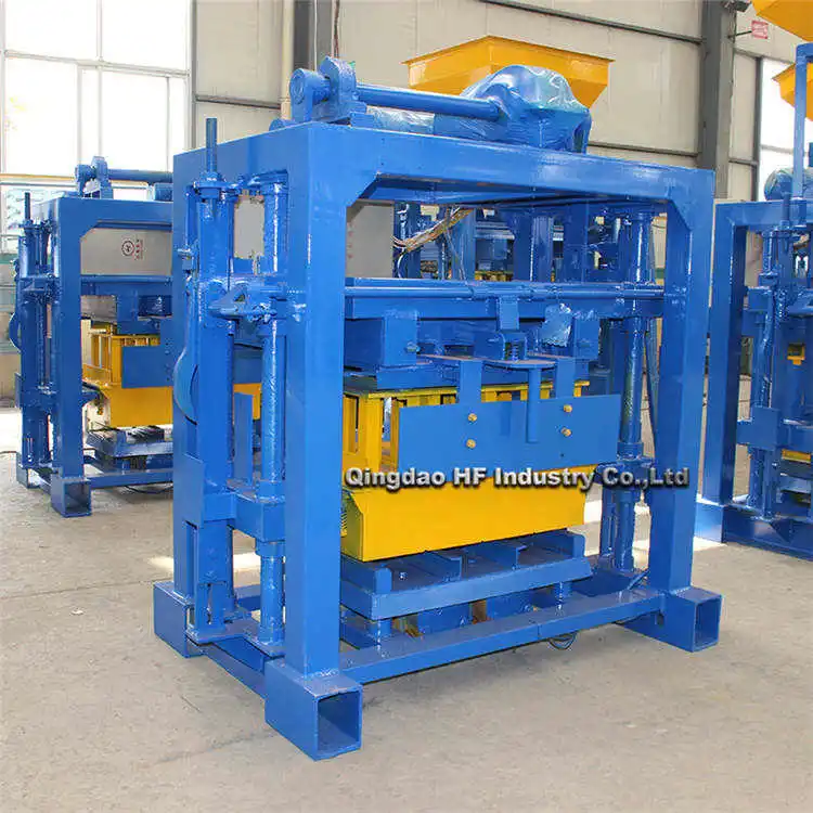 Qt4-40 Mobile Brick Making Machine Ice Block Machine in Chile