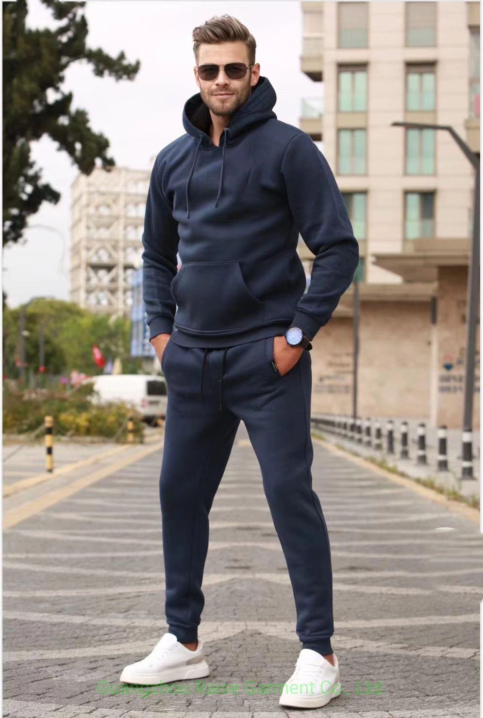 Logo personnalisé de gros de vêtements sports Sewat Mens une piste de jogging costume