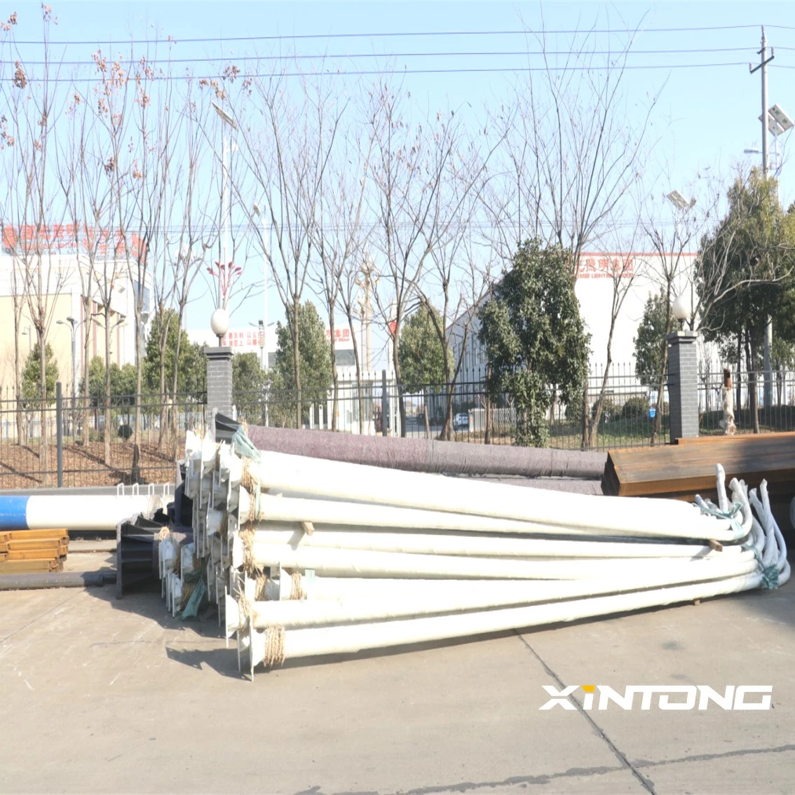 Xintong Portable Different Sizes 5m 10m 15m Street Light Pole