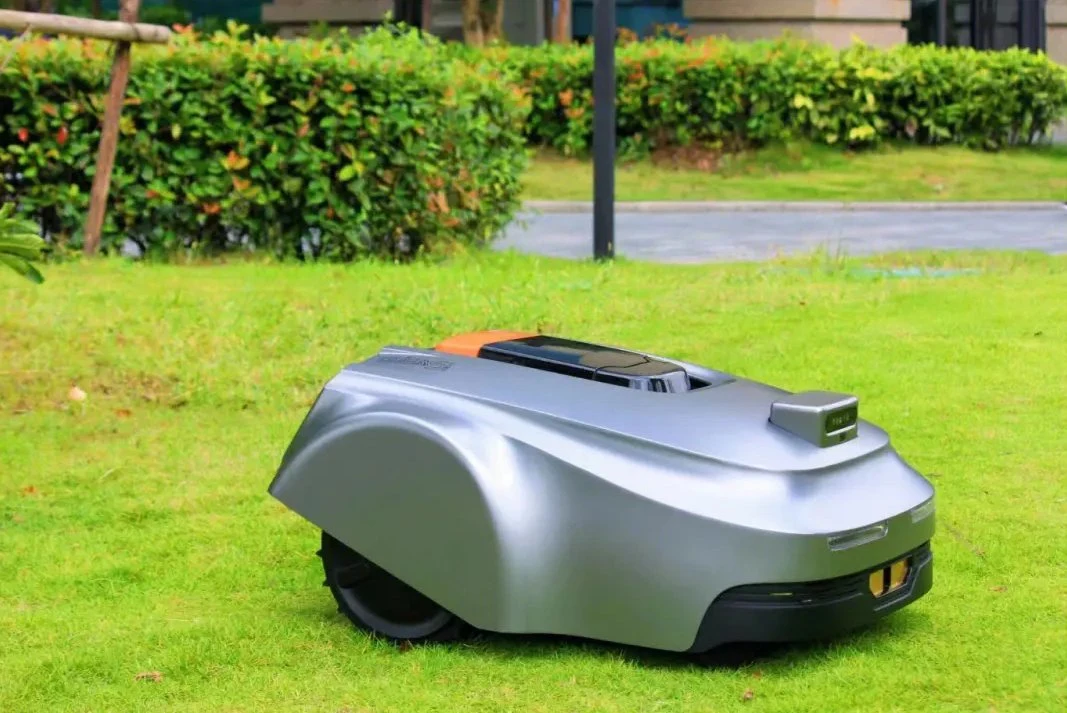 Corta-relva de jardim inteligência totalmente automática Robotic Lawn Mover para venda