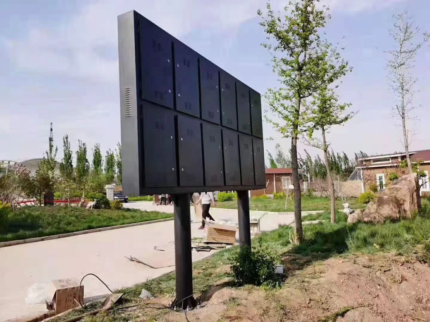 Smart Controlling Outdoor Digital Sign Board Full Color LED Commercial Display Factory