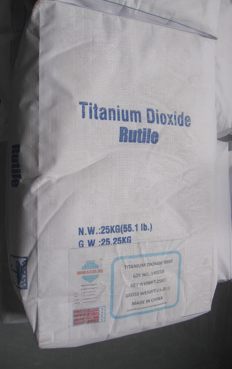 TiO2 dioxyde de titane Rutile C840 méthode de chlorure Bleu ombre pour Papier avec bonne résistance à la lumière