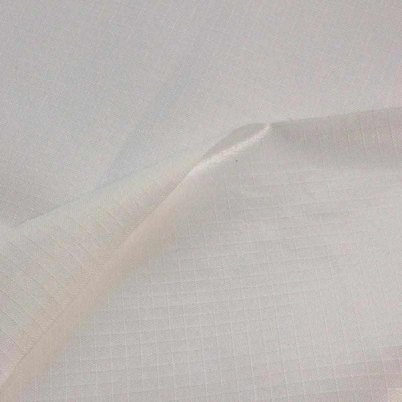 China Poly Taffeta PU 450 mm Coating Fabric Water Proof Fabric for Tent