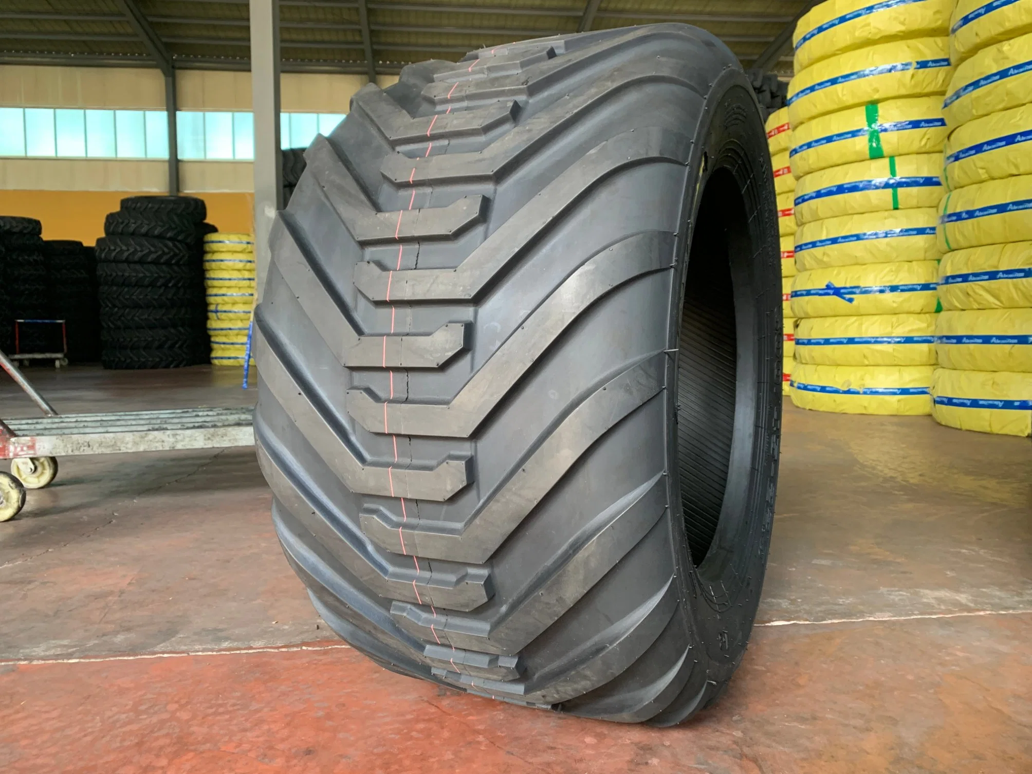 DOT/CCC Factory Wholesale/Supplier Agricultural Implement Tyre with 11L-15 750-16 600-16 7.00-12 10.0/80-12 Tyre