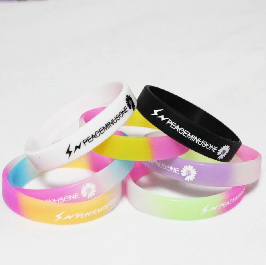 Culorful Design Silicone Glow Bracelets