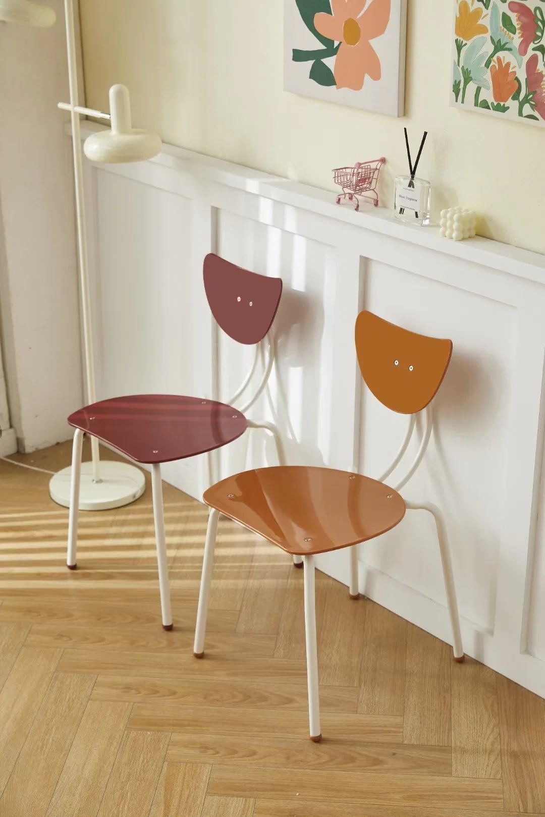 Wholesale/Supplier Modern Furniture Restaurant Sillas Coffee Counter Hotel Stools Plastic Dining Chairs