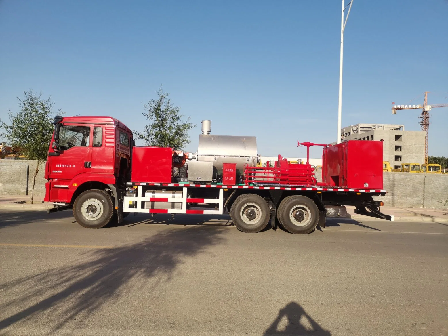 Shacman 6 * 4 Weichai Engine Oil Field Well Lavagem - Wax Removal Truck Reposição personalizada