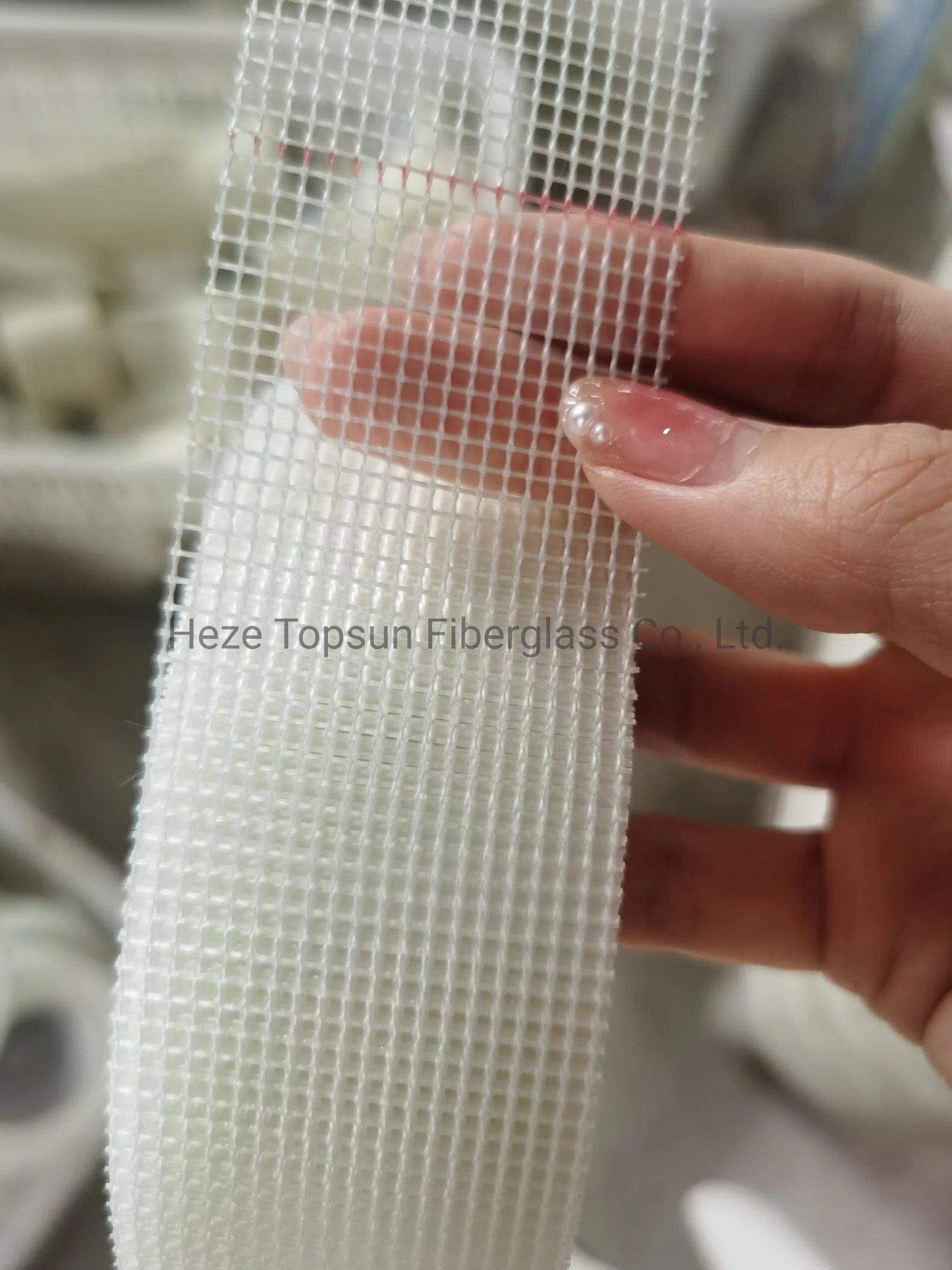 55GSM Waterproof Self-Adhesive White Fiberglass Drywall Mesh Tape
