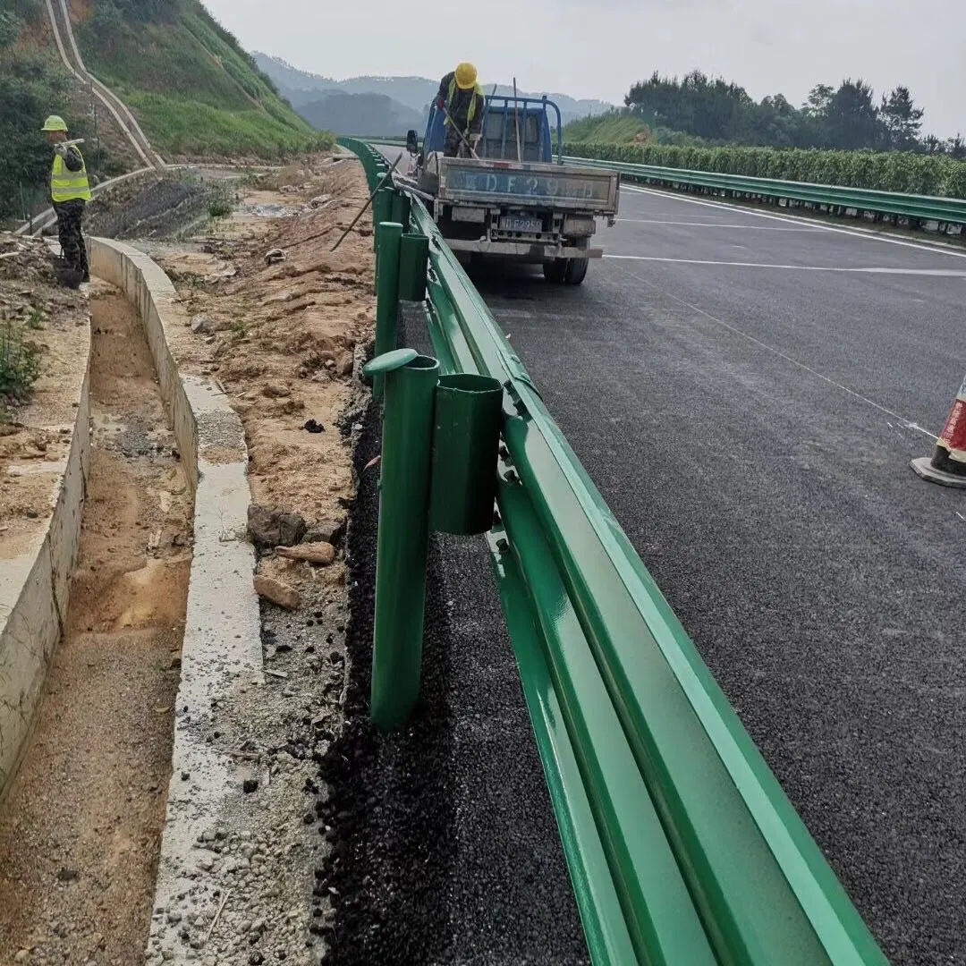 Road Safety Guardrail C Shape Post Guardrail to Angola