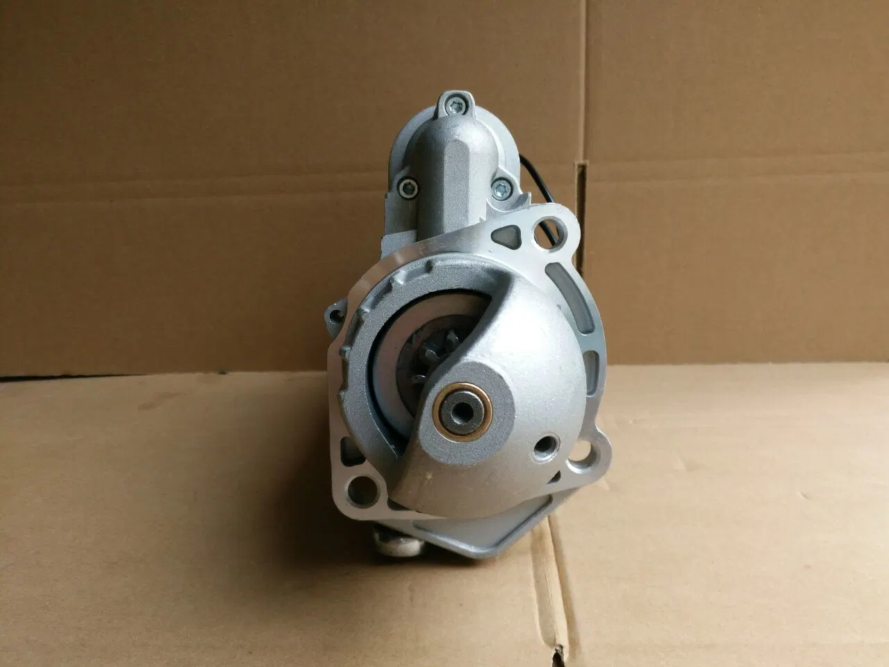 Nitai Top Quality Diesel Parts Factory Automobile Starter Motor China محرك 0001231002 Bosch Starter لموتور Mercedes Benz