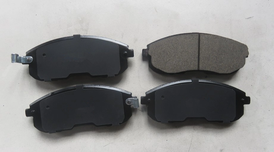 Auto Brake Pads Packing Parts Origin Quality for Infiniti Nissan D526-7407D815-7832