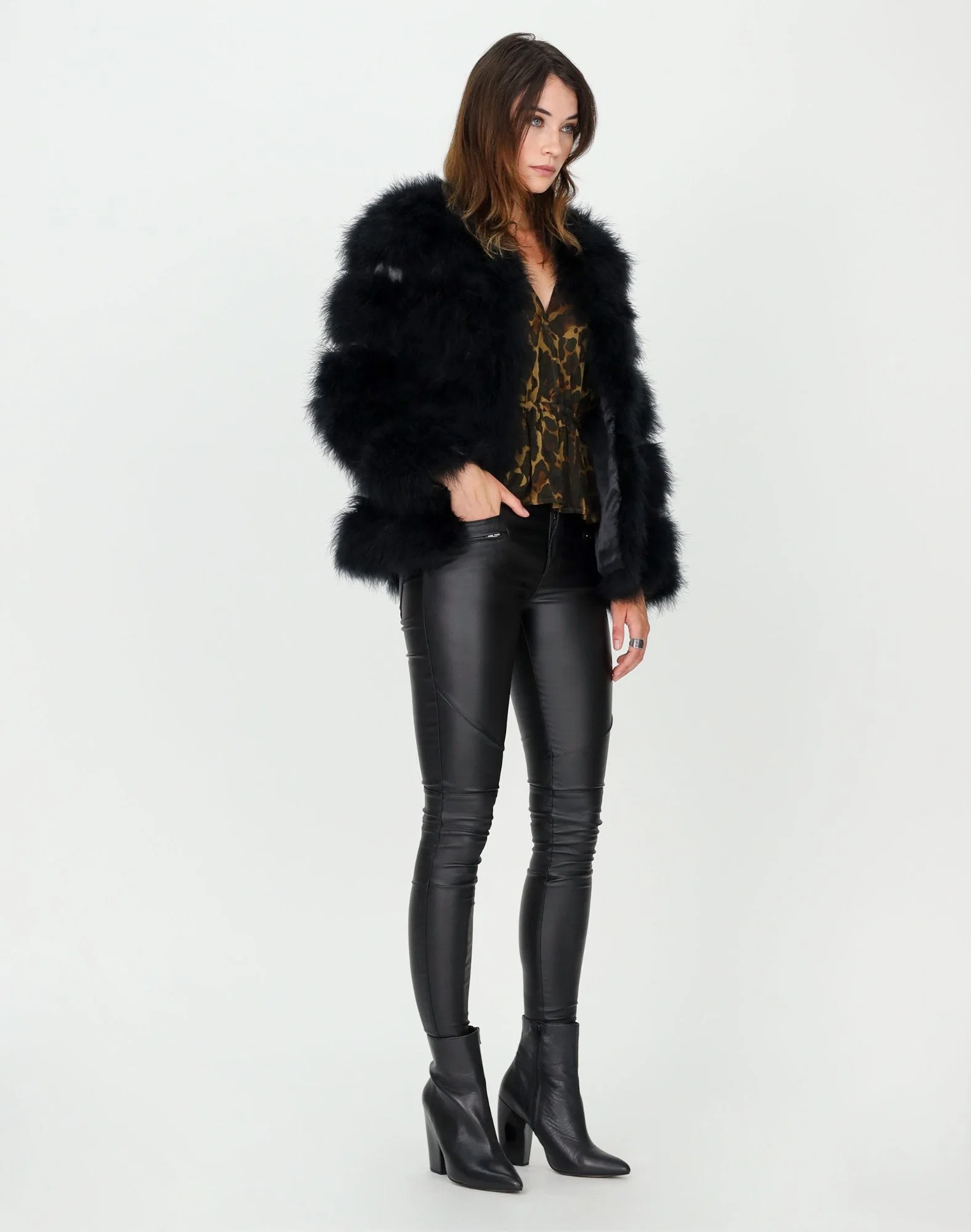 Women's Winter Fasional Long Sleeve Fur Coat