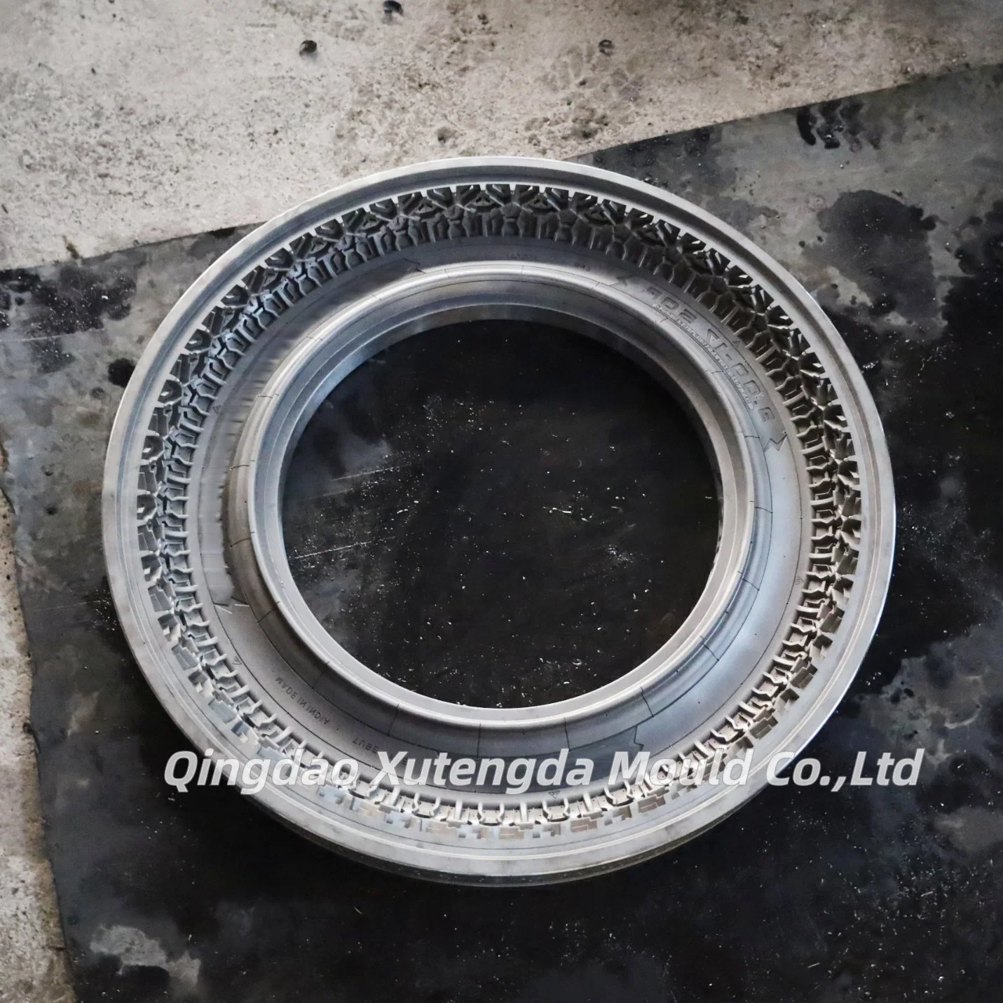 Industry Motorcycle Tire Tyre Rubber CNC Mold Mould Price