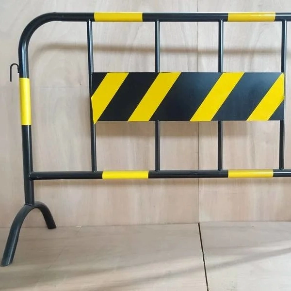 Flat Feet 1.1mx2.2m Steel Crowd Control Barrier Temporary Construction Fence Fence Concert Steel Road Barrier Temporary Fence Panel Parking Barriers