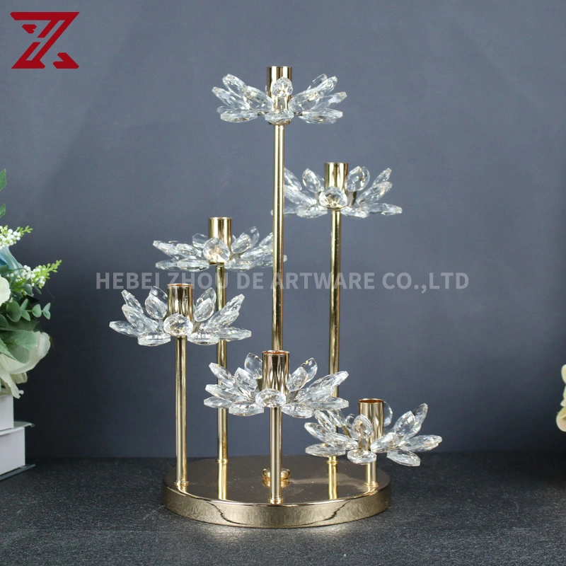 European-Style Golden galvanoplastia artesanal pétalo candelabro de hierro la decoración del hogar Fábrica de accesorios de boda personalizado