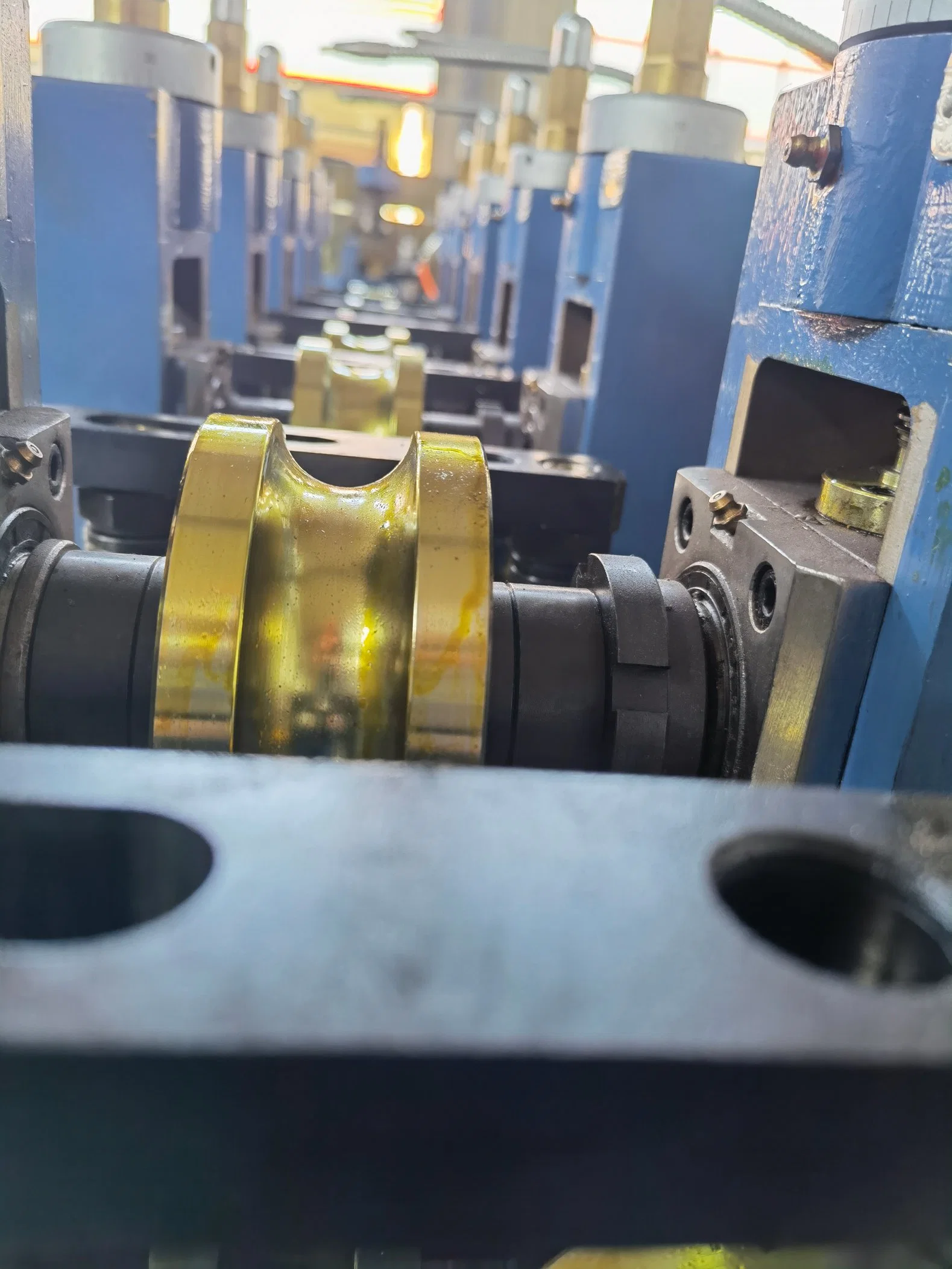 ASTM Standard-Präzisions-Stahlrohrmaschine, geschweißte Rohrmühle für rechteckiges Rohr