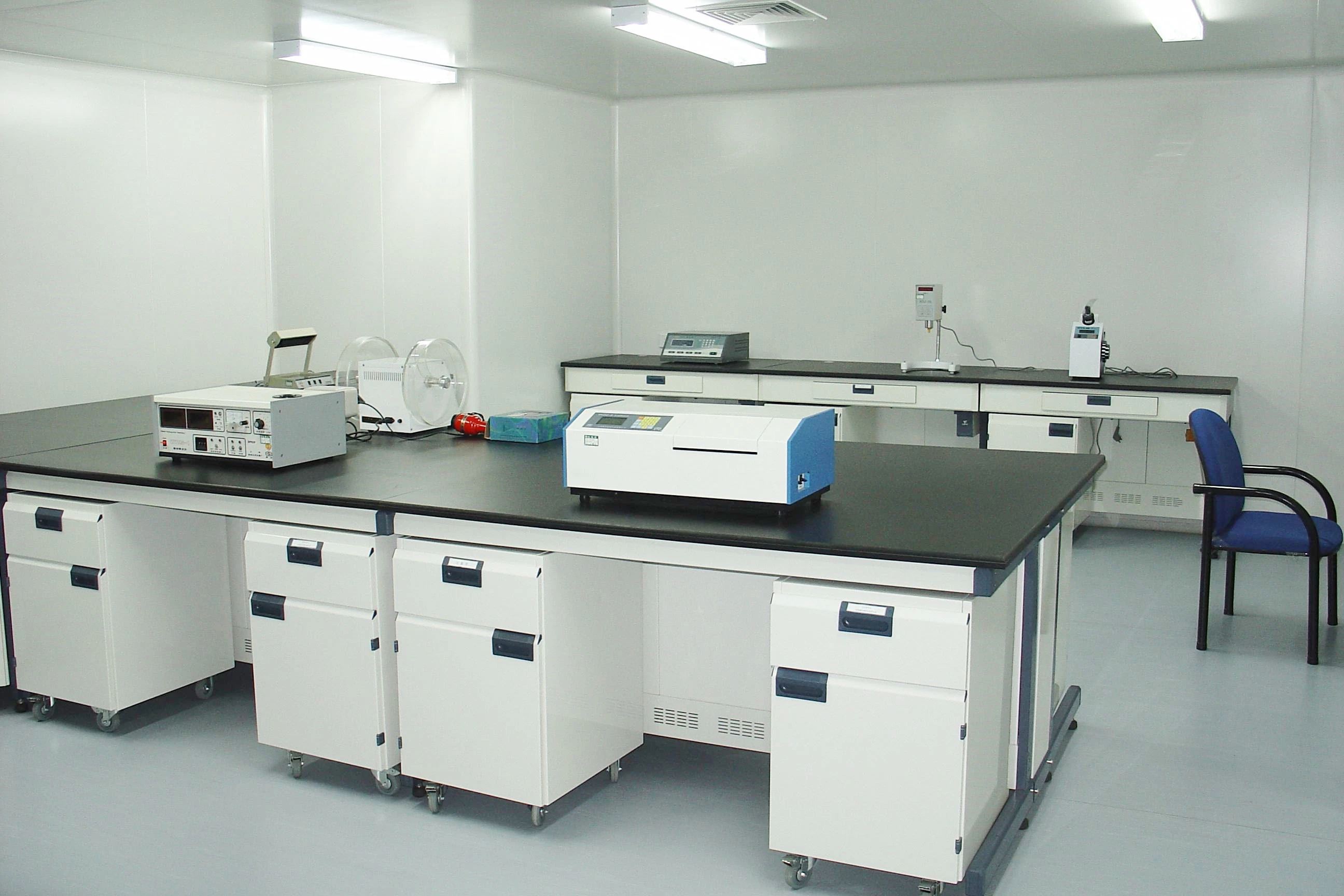 Mobilier de laboratoire Tables de laboratoire Utilisées pour le mobilier de laboratoire de microbiologie pour la bactériologie.