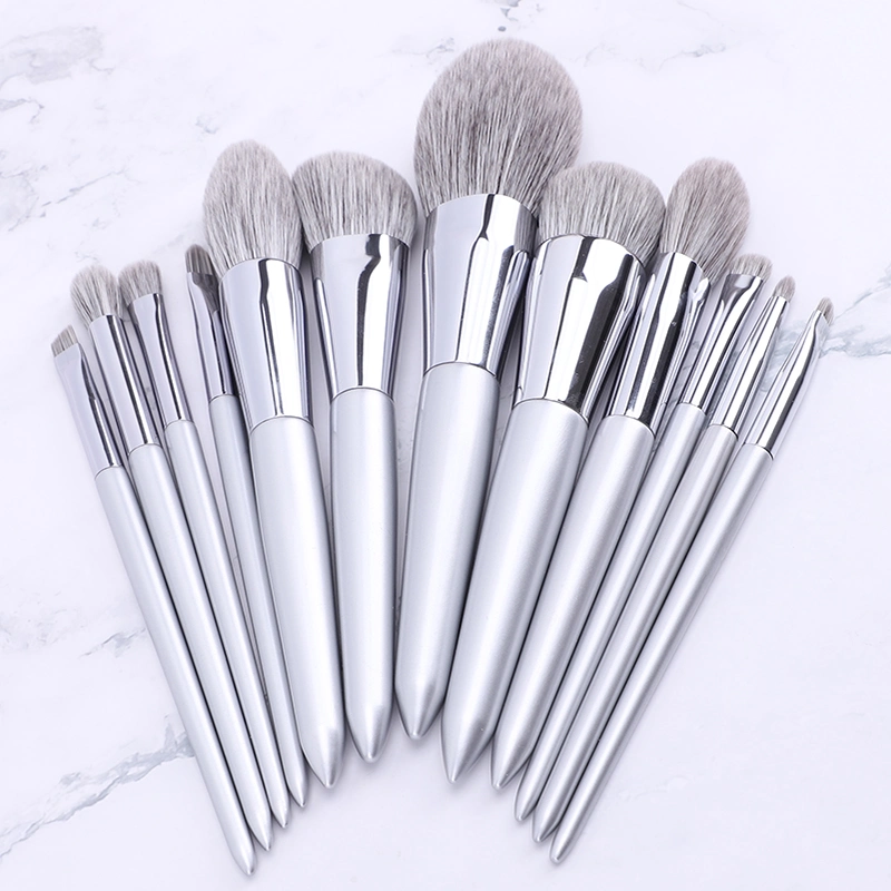 Natural Hair Makeup Brushes Silver 12PCS Makeup Brush Set Customized Logo on Ferrule