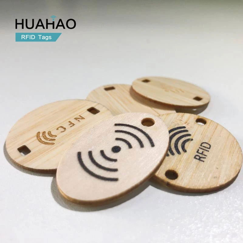 Material personalizado RFID Bambú / Madera Control de acceso 13,56MHz 1K 4K Chip Tarjetas clave de hotel de madera NFC grabadas con láser