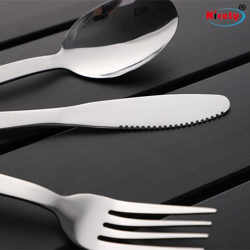 Wholesale/Supplier High quality/High cost performance  Stainless Steel Western Tableware with Engraved Handle Cutlery Sets