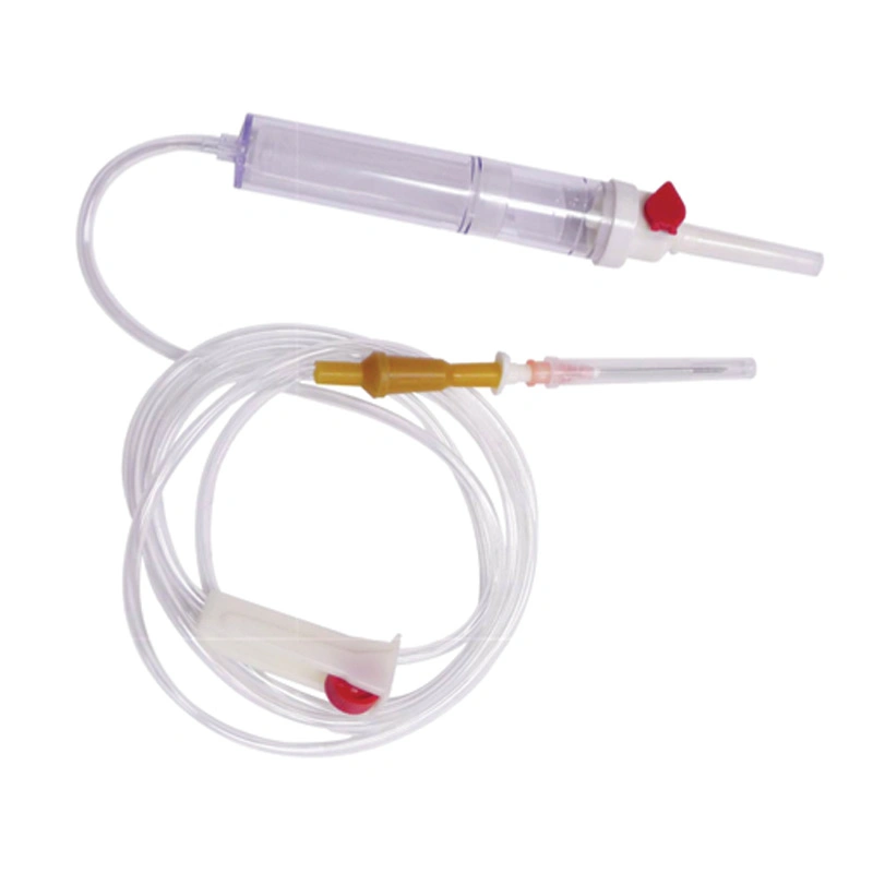 Kit de transfusion sanguine en PVC stérile, à usage médical et à usage unique, avec aiguille