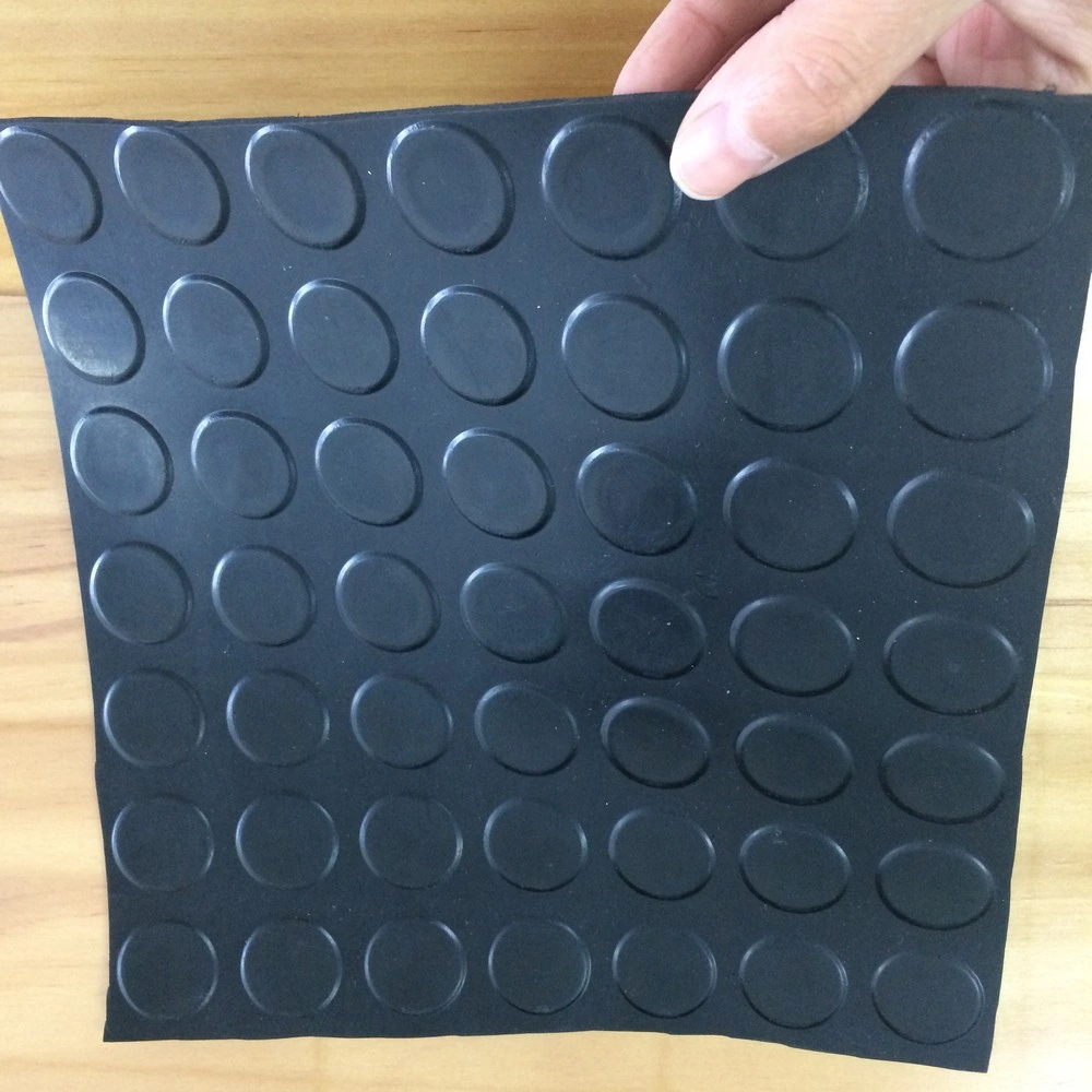 3mm Thickness SBR//EPDM/ Neoprene/NBR Nitrile Coin Stud Rubber Sheet