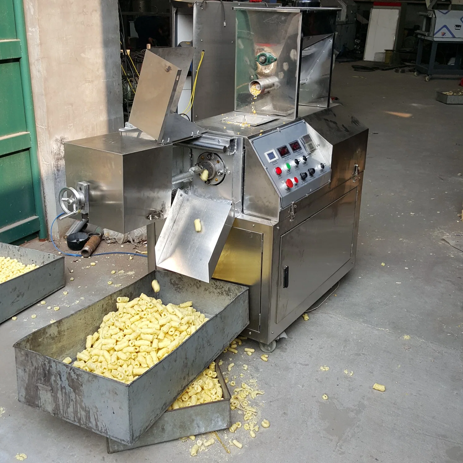 Commercial Puffed Corn Extruder Corn Puff Snack Extruder