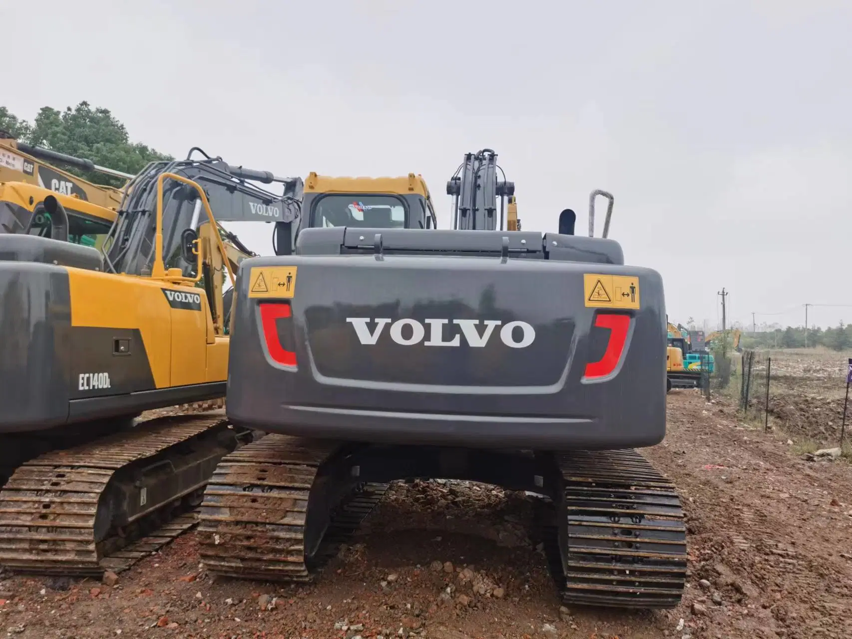 Usa Volvo ce 210b Caterpillar excavadora sobre orugas ce140dl 14 Ton ce240BLC