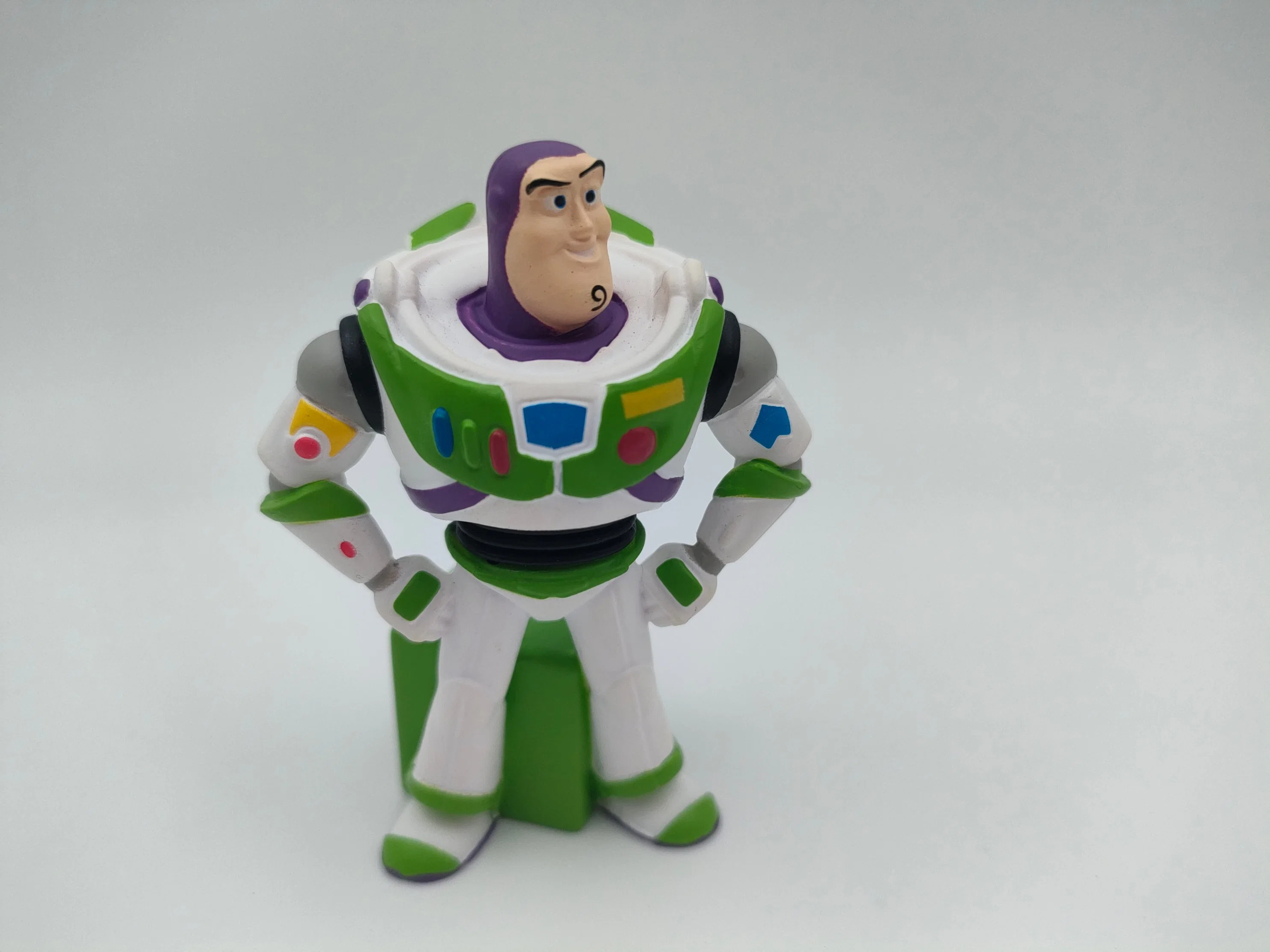 OEM Buzz Lightyear Cartoon Character Pretty Funny Fashion Children's Simulation Sculpture Animation Figure Toy