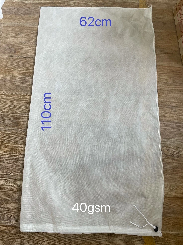 PP Nonwoven Plant Cover UV Resisatance 3% Flower Wraping Material Cheap