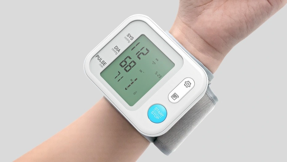 LCD Screens Portable Digital Electronic Wrist Watches Speakers Automatic Blood Pressures Monitor