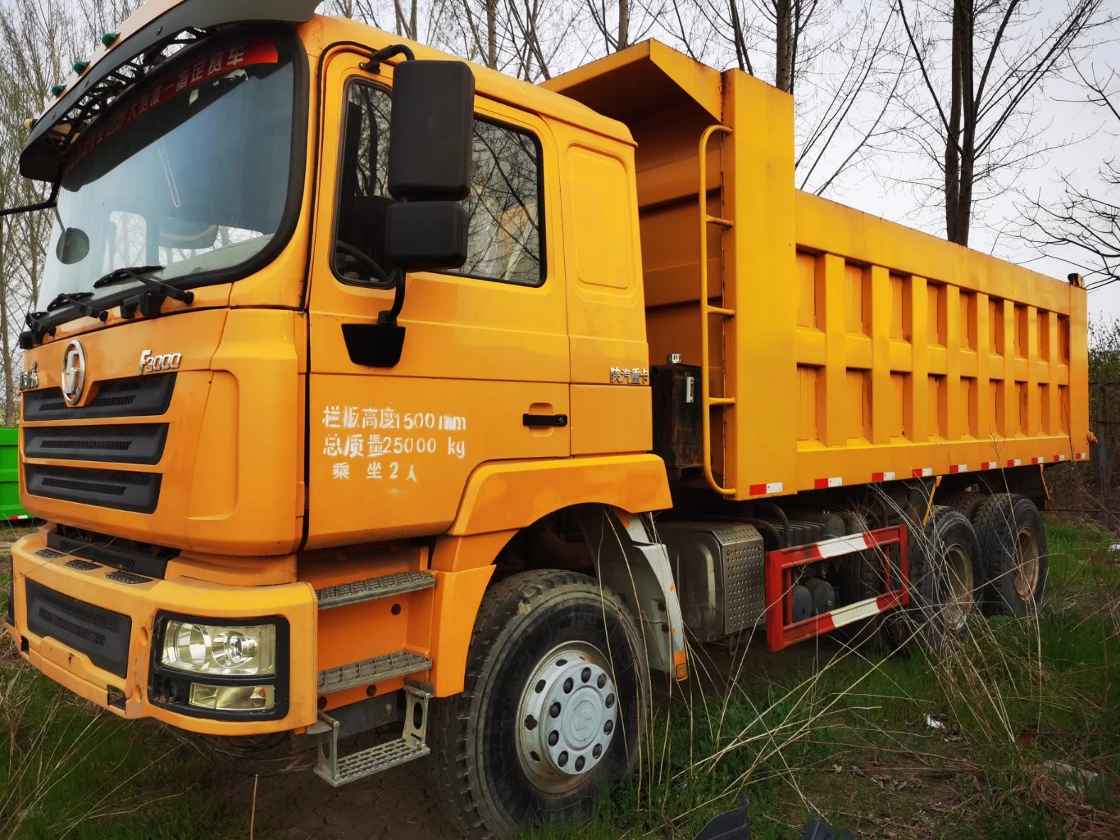 Used Trucks Dump Second Hand Sinotruk HOWO Shacman 8X4 Tipper Truck Price