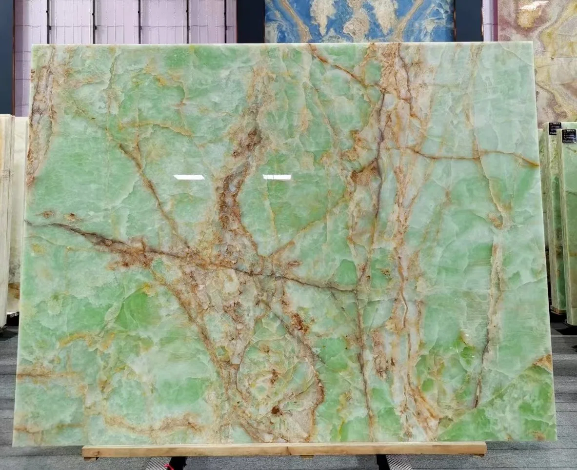 Factory Natural Green Onyx Stone with Translucent Tile/Slab for Home Decr/Hotel/Villa