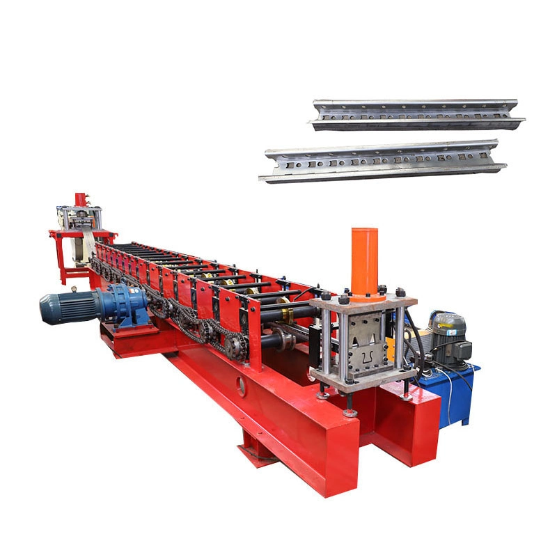 Máquina de formação de rolos para estantes de armazenamento. Máquina de formação de rolos para prateleiras de paletes de armazém.