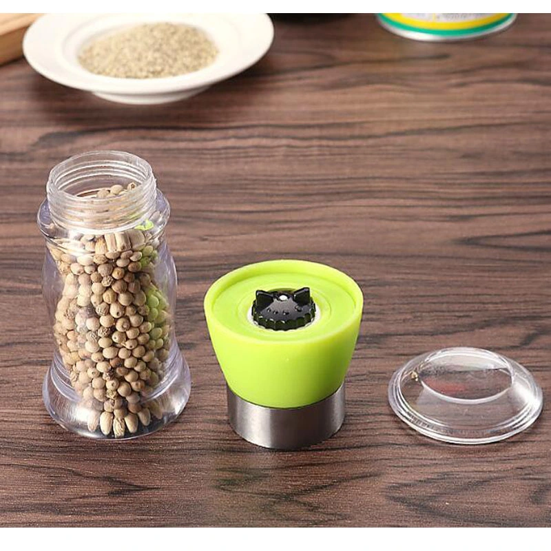 Portable Pepper Grinder Manual Hand Twist Pepper Mill Spice Salt Kitchen Grinding Tool - Green Esg12022