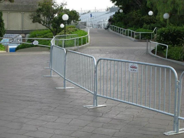 Galvanizado en caliente extraíble en el exterior el control de multitudes barricada para Stadium