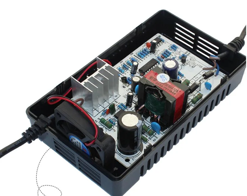 Smart 14.6V 2A Lithium Battery Charger for LiFePO4 Battery