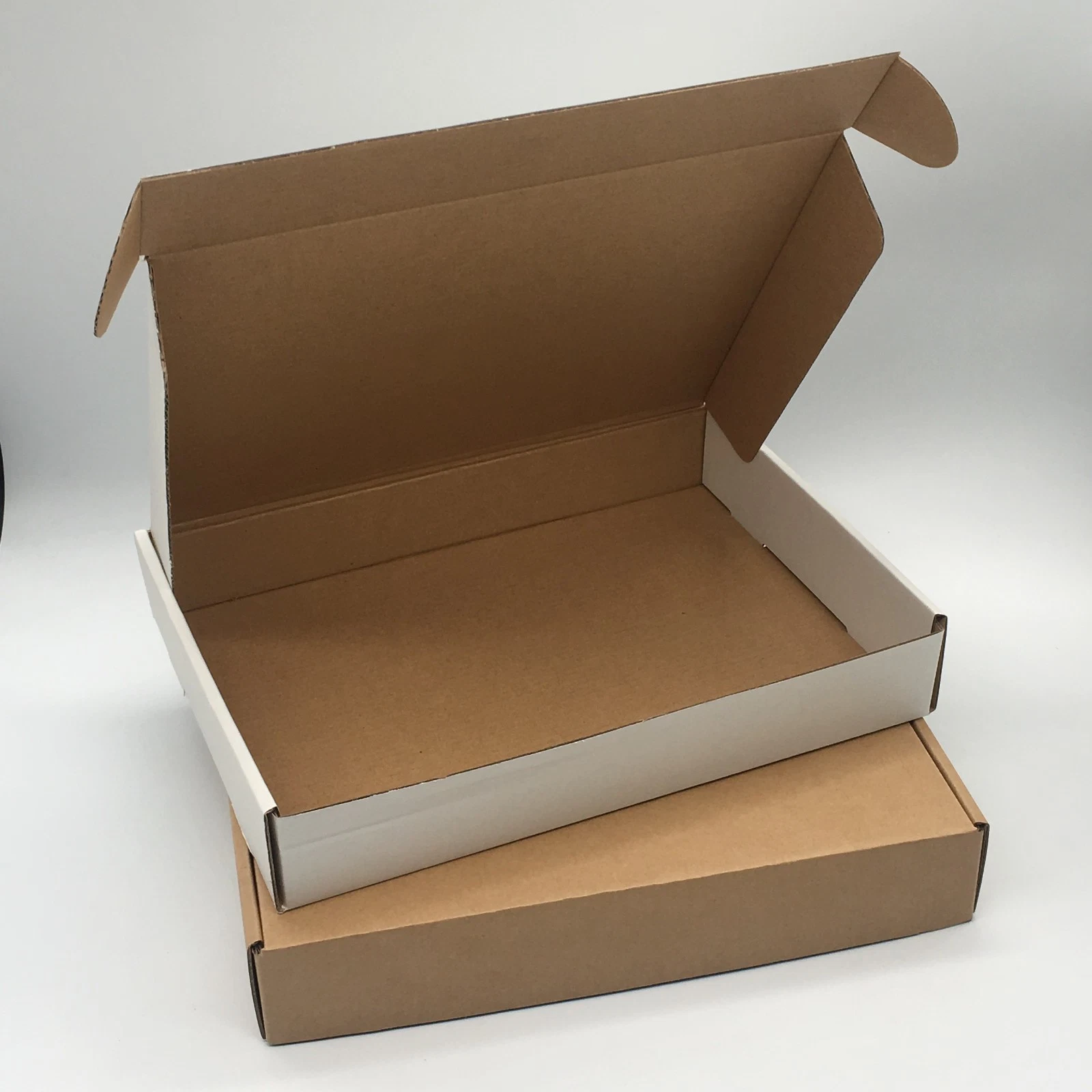 Custom Logo Luxury Black Packaging Box, Gift Box and Paper Packaging Printing Manufacturer