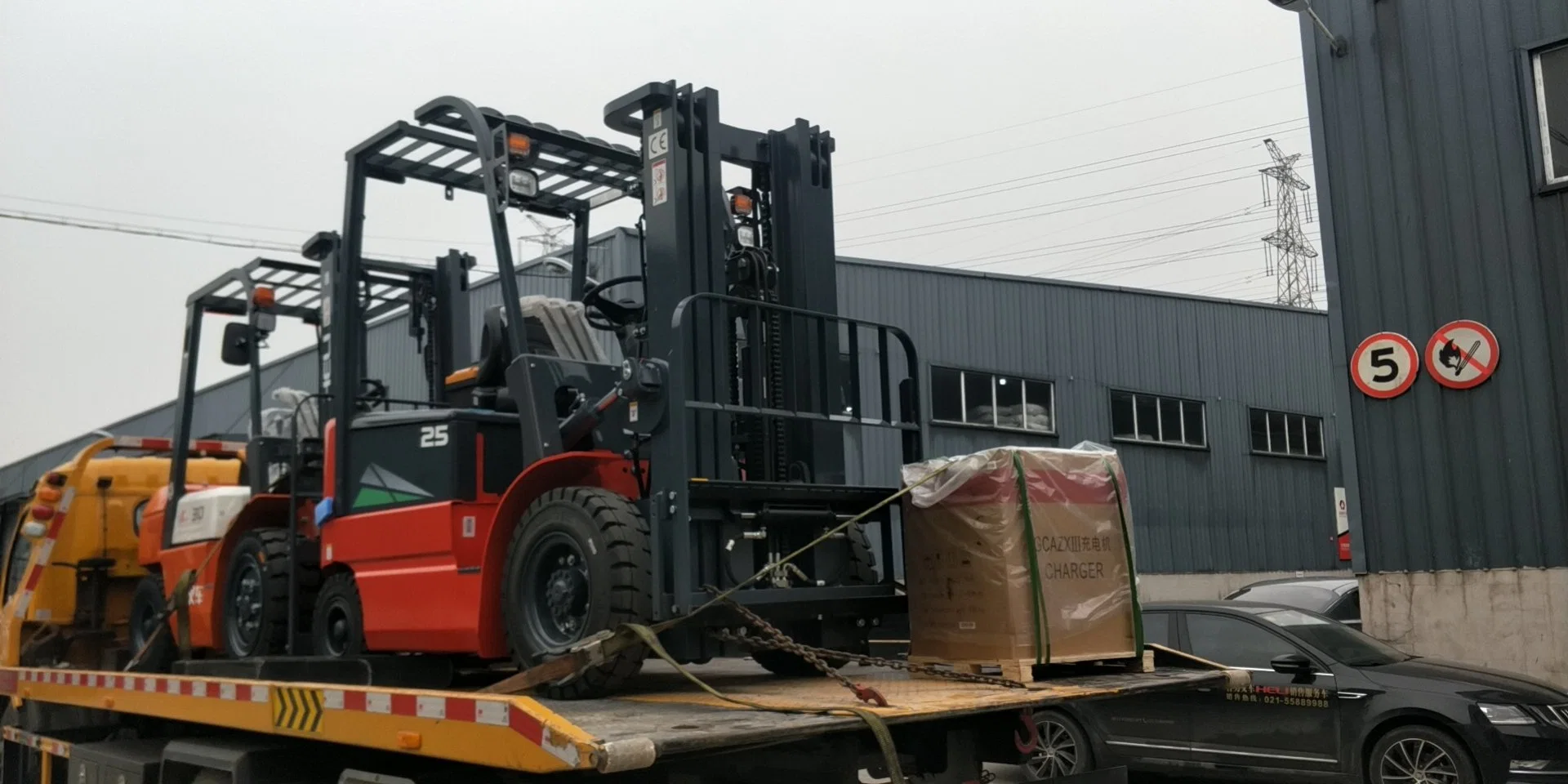 Heli 3.5 Ton Electric Lead-Acid Battery Forklift Trucks Cpd35 Sale in Kenya with Side Shift and Triple Mast