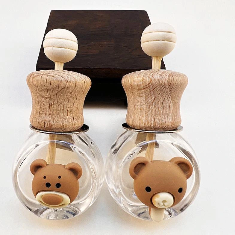 Car Air Outlet Decoration Perfume Bottle Cute Cartoon Aromatherapy Glass Bottle