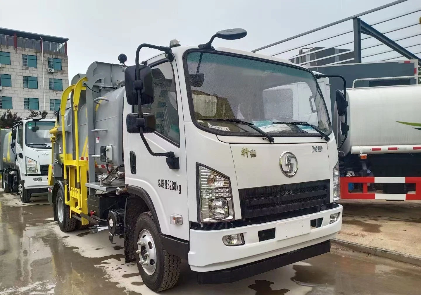 Advanced User-Friendly Odor Minimization New Shanxi Auto Xuande X9 Rapid Deployment Easily Maneuverable Chassis 8 Cubic Kitchen Waste Garbage Truck