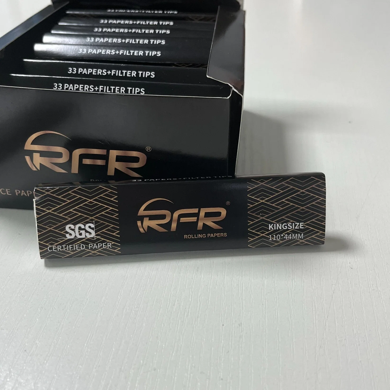 Wholesale Black Rfr Rolling Paper Kingsize Rice Paper 33leaves with Tips